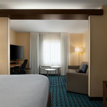 Fairfield Inn & Suites By Marriott London Exterior foto